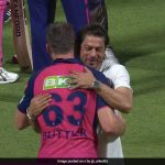 Jos Buttler Turns Down SRK's Humble Request, Then Gets A Big Hug. Watch