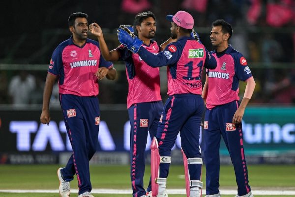RR vs MI IPL 2024 LIVE- Rajasthan Royals vs Mumbai Indians Live Score: MI Hand Surprise Mid-Innings Debut To Pacer, RR Chase 180