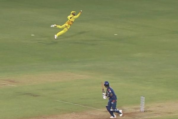 Ravindra Jadeja's One-Handed Effort Draws "Catch Of IPL 2024" Praise From Ravi Shastri. Watch